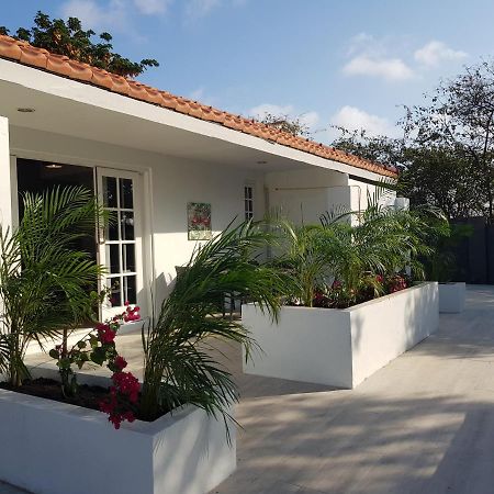4-Pers Accomodatie Julianadorp, Curacao วิลเลมสตัด ภายนอก รูปภาพ