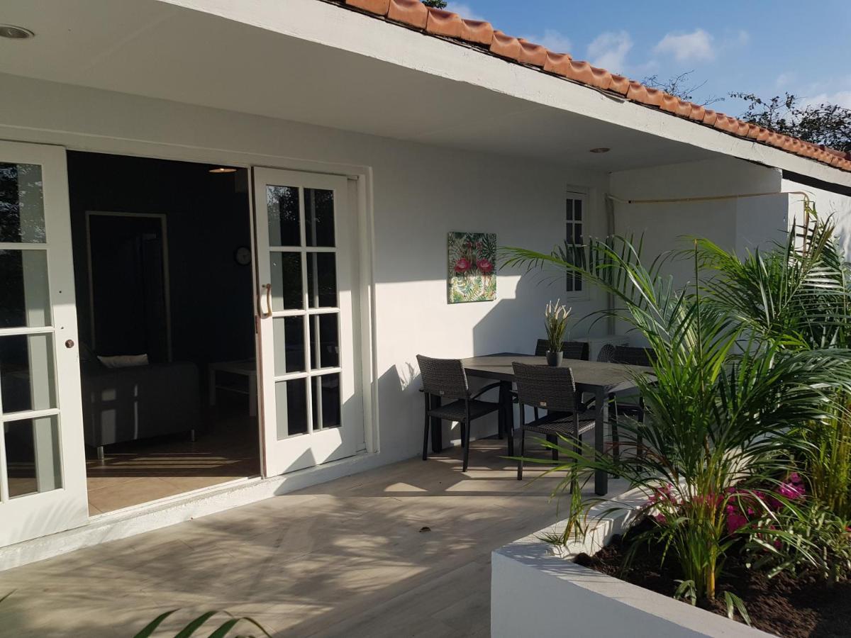 4-Pers Accomodatie Julianadorp, Curacao วิลเลมสตัด ภายนอก รูปภาพ